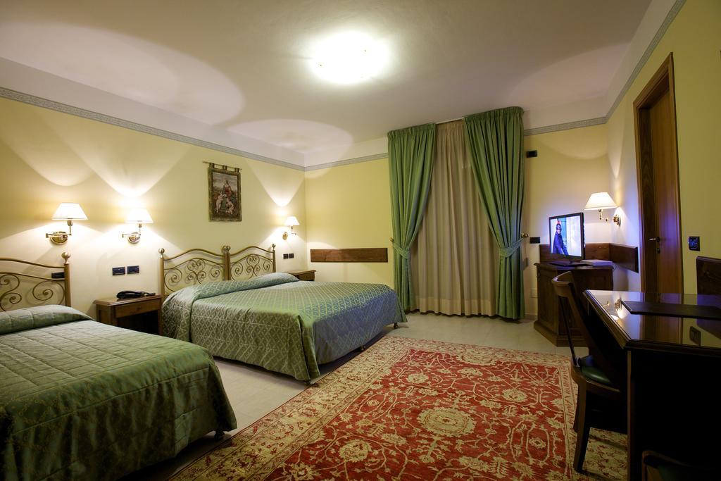 Campiglione Hotel Assisi Cameră foto